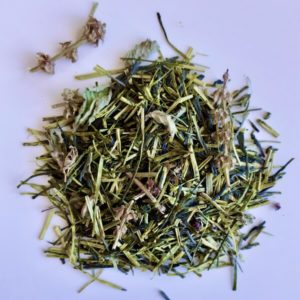 Mélange de Kukicha Midori et de tulsi